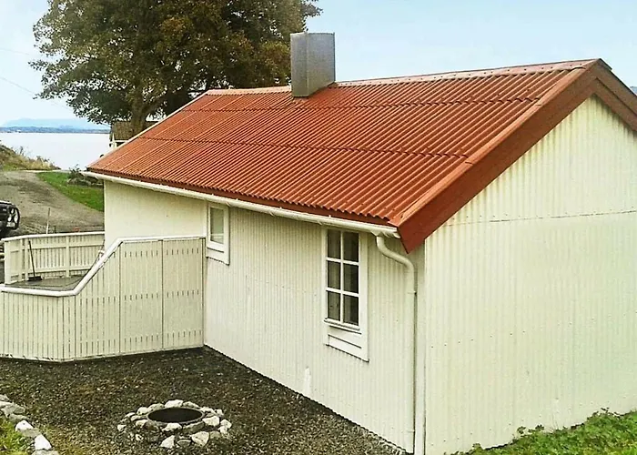 4 Person In Vevang-by Traum Vevang